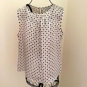 Tahari Arthur S. Levine sleeveless top